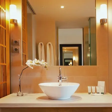 The Westin Bonmont Golf & 4* Bonmont Terres Noves